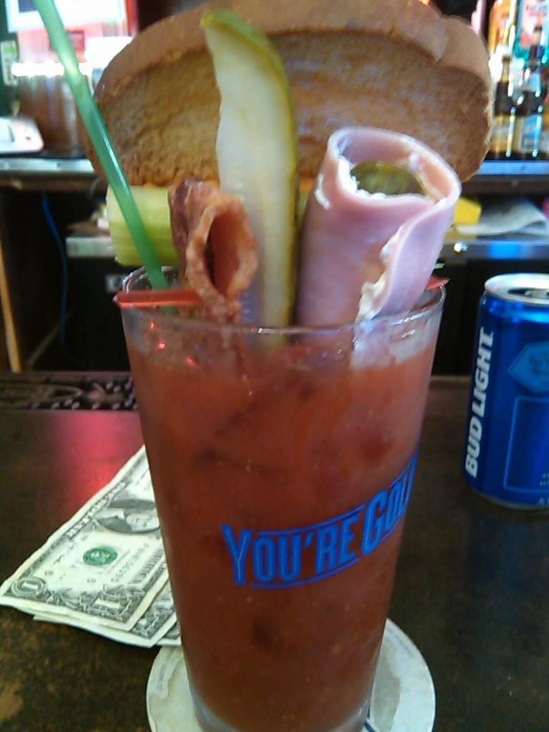 Steinys Bar | restaurant | 501 W 4th St, Winona, MN 55987, USA | 5074544380 OR +1 507-454-4380