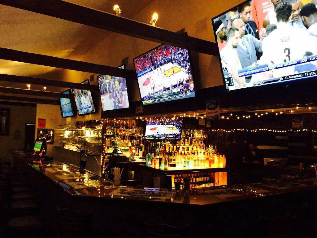 Nicks Bistro | restaurant | 324 W Market St, Marietta, PA 17547, USA | 7176041137 OR +1 717-604-1137