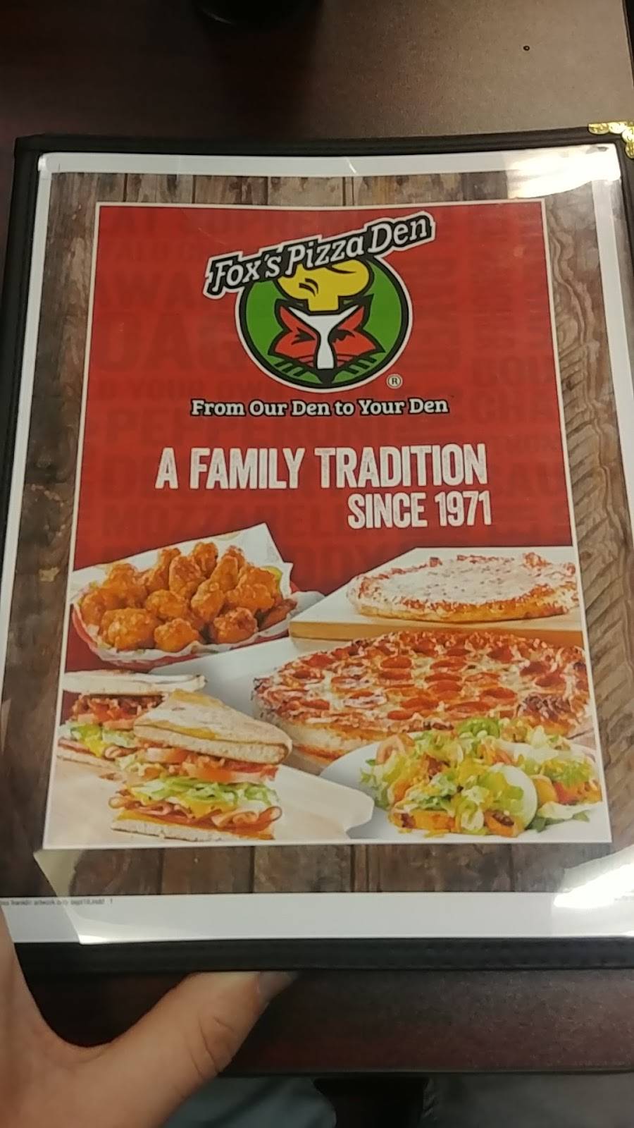 Foxs Pizza Den | restaurant | 1233 Liberty St, Franklin, PA 16323, USA | 8144322625 OR +1 814-432-2625