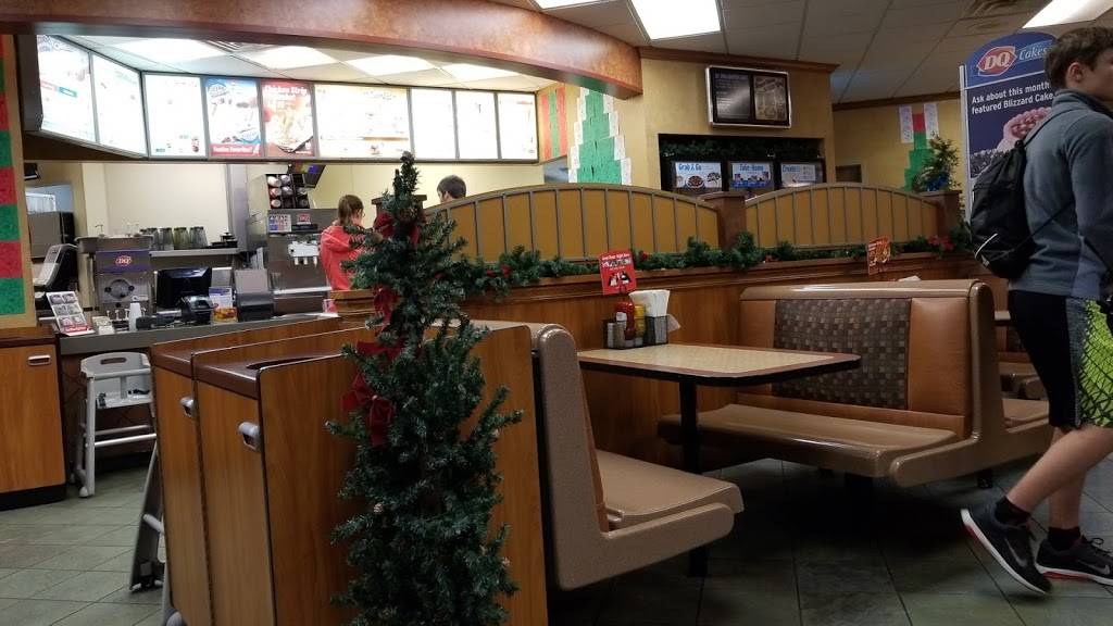 DQ Grill & Chill Restaurant | restaurant | 2240, 4039 Pennsylvania Ave, Dubuque, IA 52002, USA | 5635825960 OR +1 563-582-5960