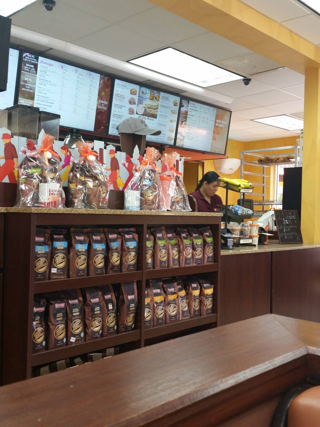 Dunkin | bakery | 9901 Pines Blvd, Pembroke Pines, FL 33024, USA | 9544433334 OR +1 954-443-3334