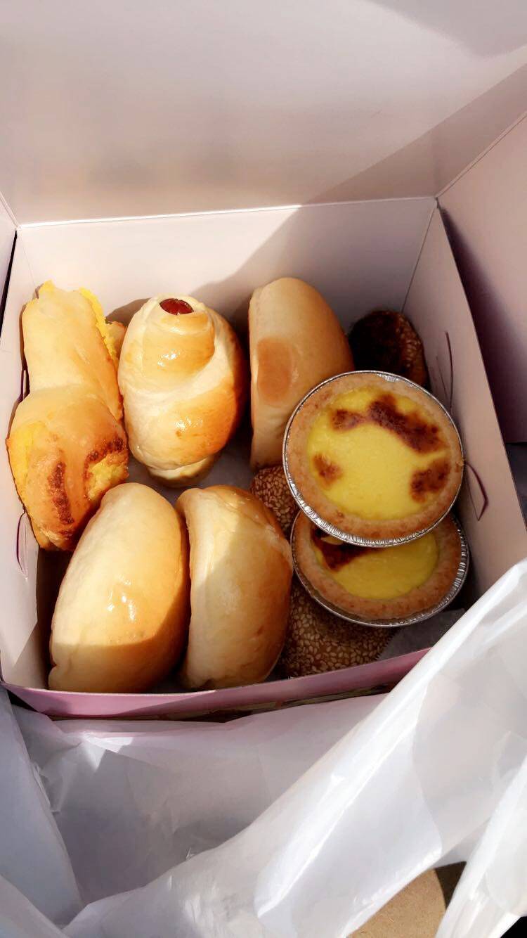 Chiu Quon Bakery & Dim Sum | bakery | 2253 S Wentworth Ave, Chicago, IL 60616, USA | 3122256608 OR +1 312-225-6608