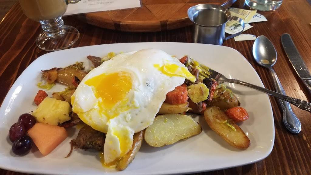 Lazy Susan MKE | restaurant | 2378 S Howell Ave, Milwaukee, WI 53207, USA | 4149887086 OR +1 414-988-7086