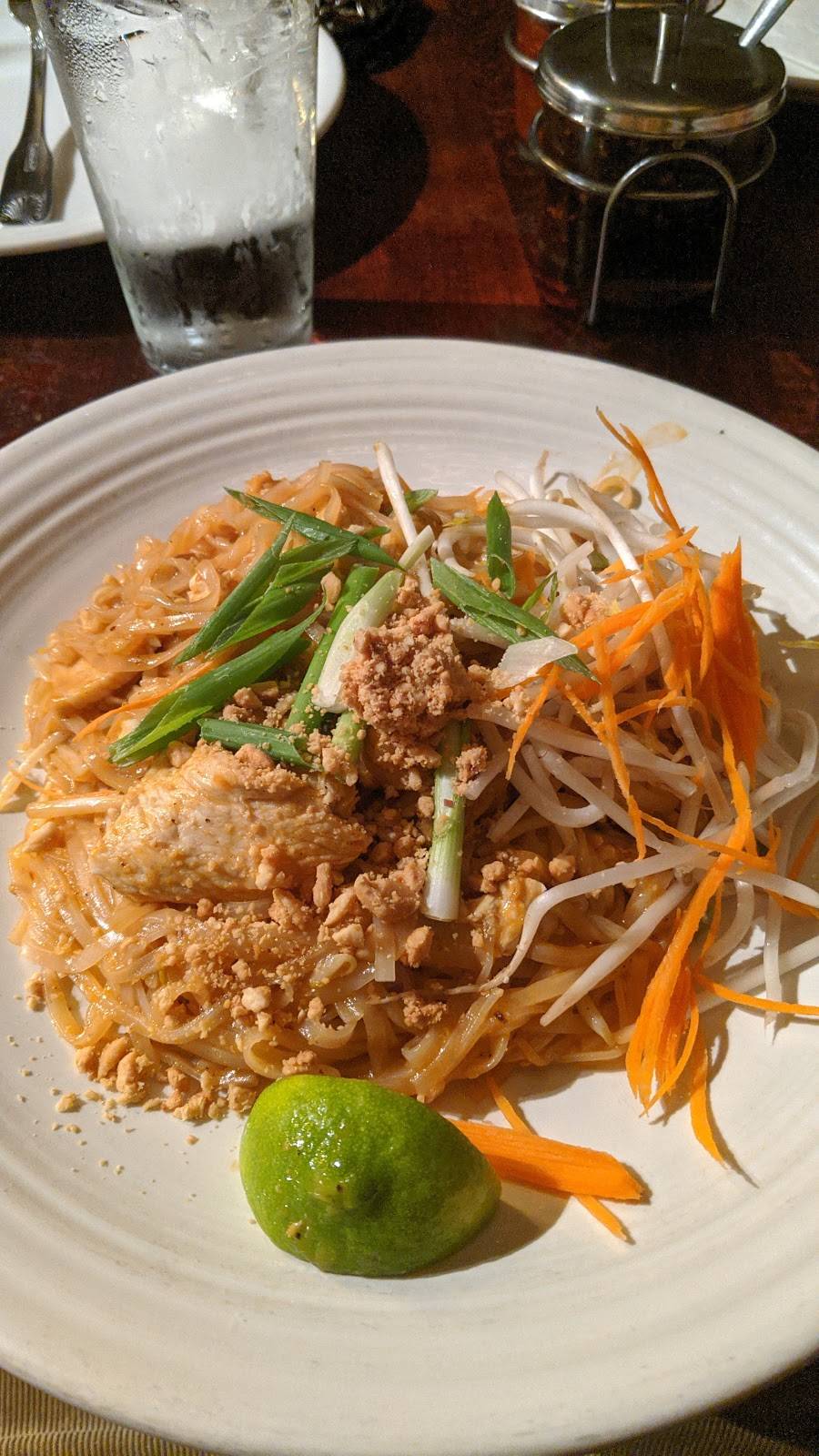 Thai Bistro | restaurant | 34817 Enchanted Pkwy S #k1-102, Federal Way, WA 98003, USA | 2538748800 OR +1 253-874-8800