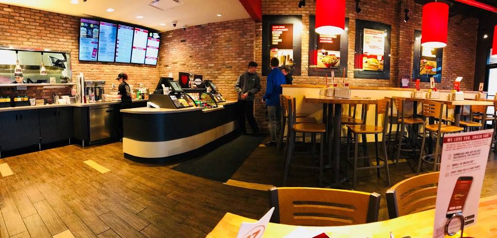 Smashburger | restaurant | 4318 Amboy Rd, Staten Island, NY 10312, USA | 3475624362 OR +1 347-562-4362