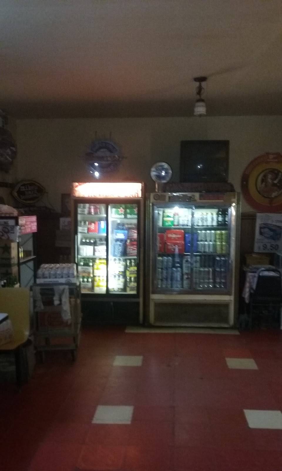 Rovidas Bar & Grill | restaurant | 834 Railroad St, Johnstown, PA 15901, USA | 8145394416 OR +1 814-539-4416