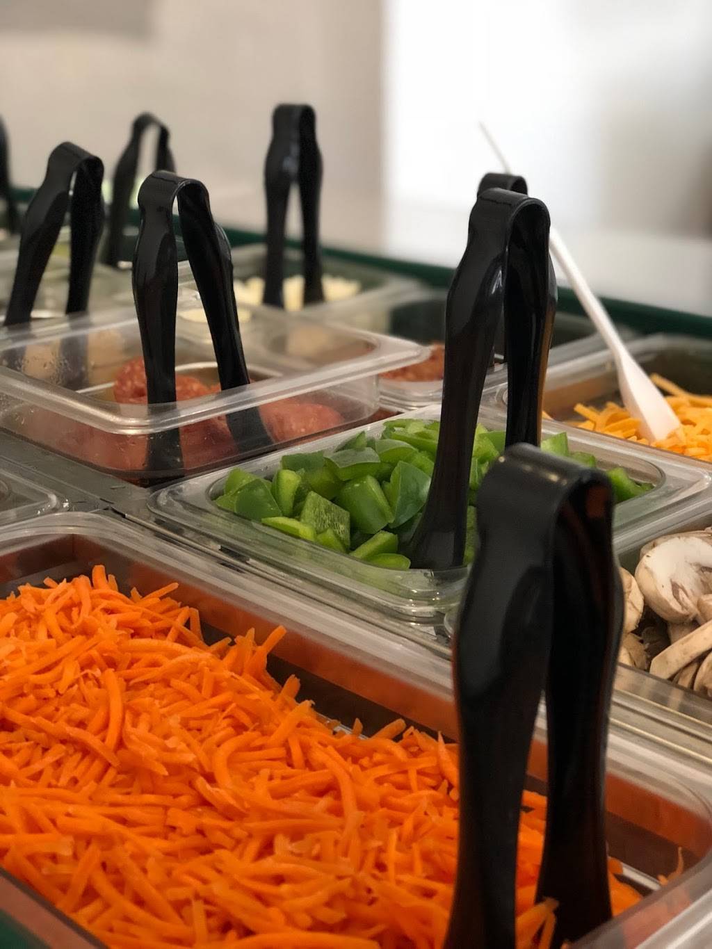 The Salad Station | restaurant | 390 N Washington Ave, Cookeville, TN 38501, USA | 9315200229 OR +1 931-520-0229