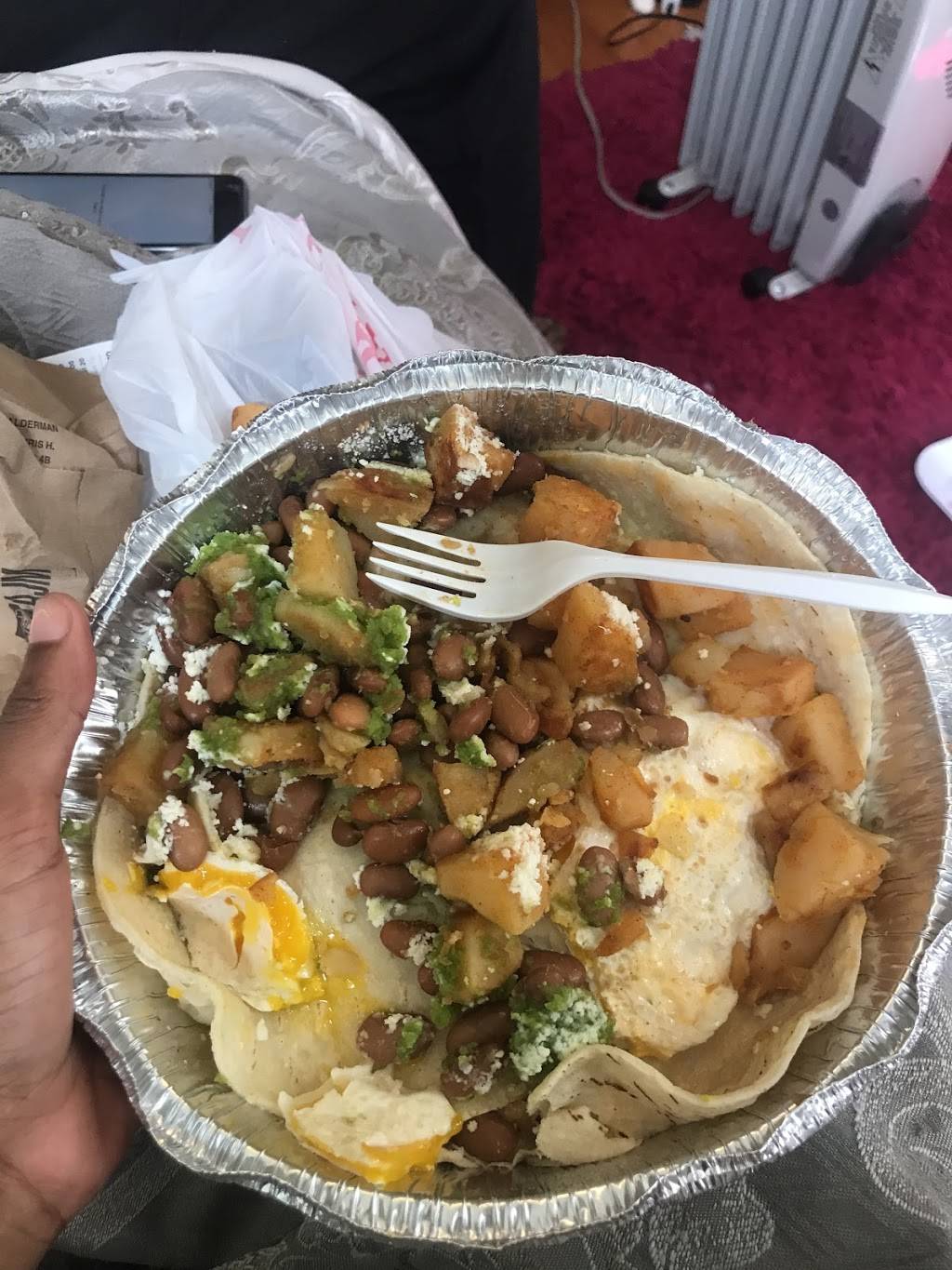 Habanero Cafe | restaurant | 715 Flushing Ave, Brooklyn, NY 11206, USA | 3476893556 OR +1 347-689-3556