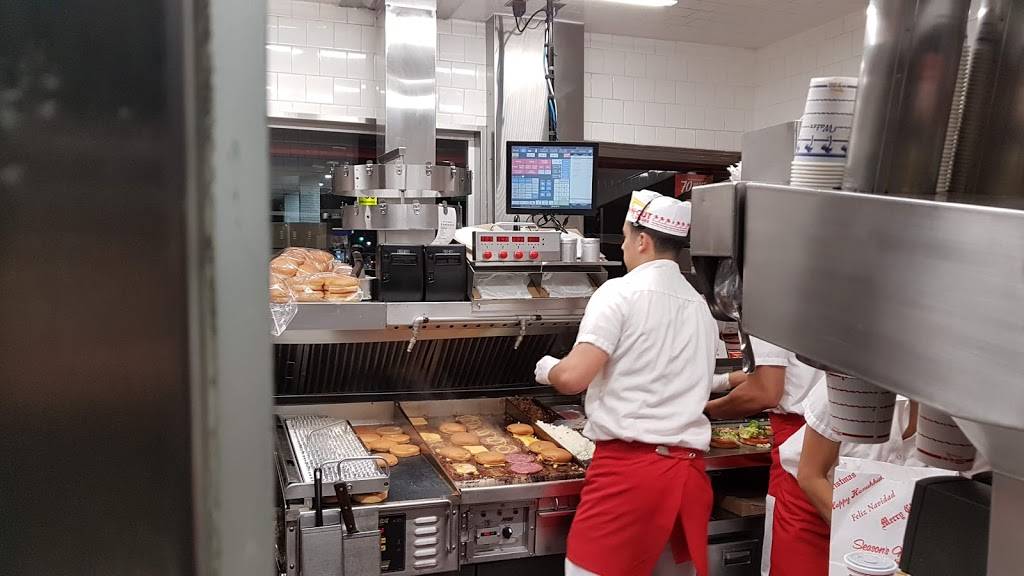 In-N-Out Burger | restaurant | 15610 W San Bernardino Rd, West Covina, CA 91790, USA | 8007861000 OR +1 800-786-1000