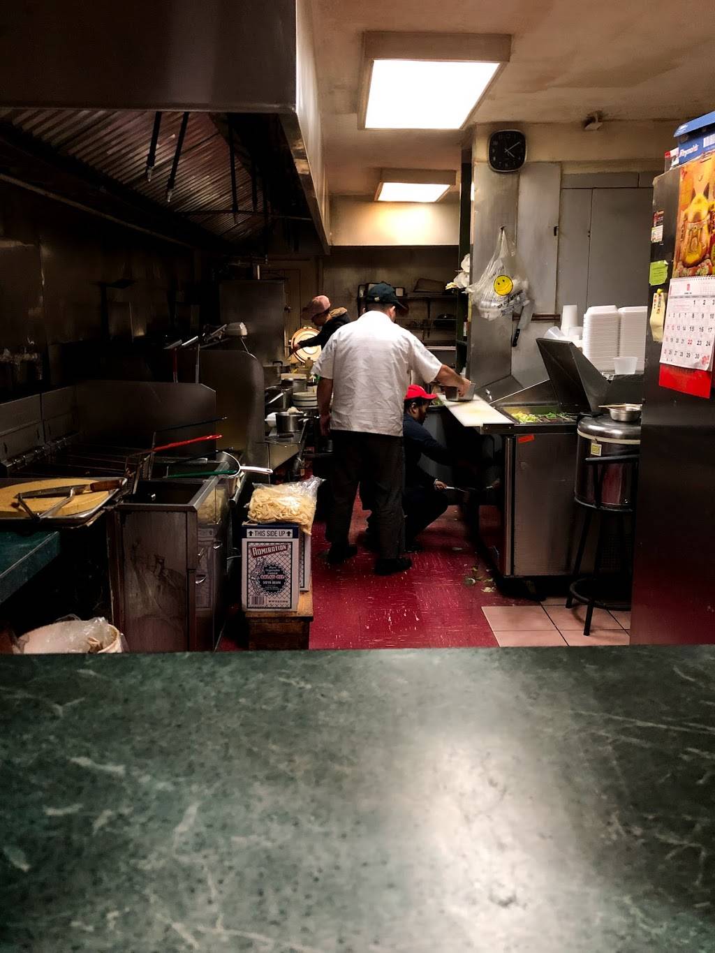 New Sunny | restaurant | 69 Utica Ave, Brooklyn, NY 11213, USA | 7184932211 OR +1 718-493-2211