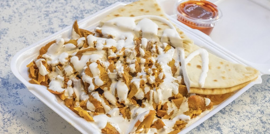 Makarios Kitchen | restaurant | 219 Highland Ave, Fitchburg, MA 01420, USA | 9784007872 OR +1 978-400-7872