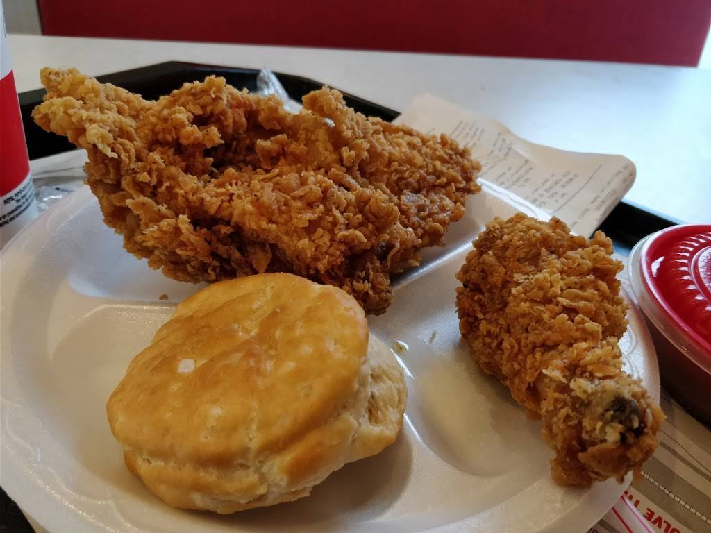 KFC | restaurant | 10825 E Colonial Dr, Orlando, FL 32817, USA | 4076582286 OR +1 407-658-2286