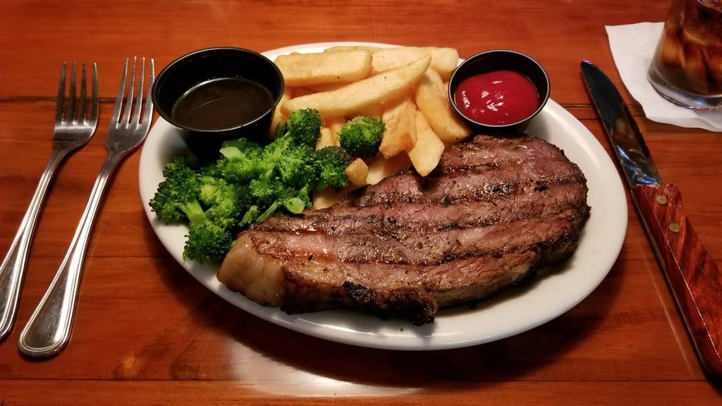 Tucsons Steakhouse Saloon & Grill | restaurant | 2750 S 9th St, Salina, KS 67401, USA | 7858209595 OR +1 785-820-9595