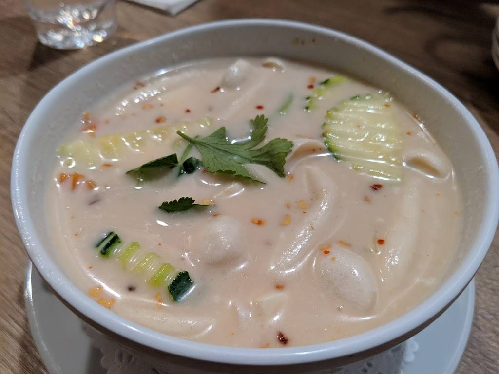 Plum Encinitas | restaurant | 527 S Coast Hwy 101, Encinitas, CA 92024, USA | 7604871488 OR +1 760-487-1488