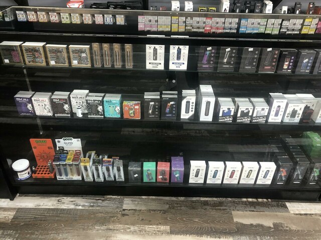 Planet 615 Smoke Shop | meal takeaway | 4651 Nolensville Pike, Nashville, TN 37211, USA | 6152944602 OR +1 615-294-4602