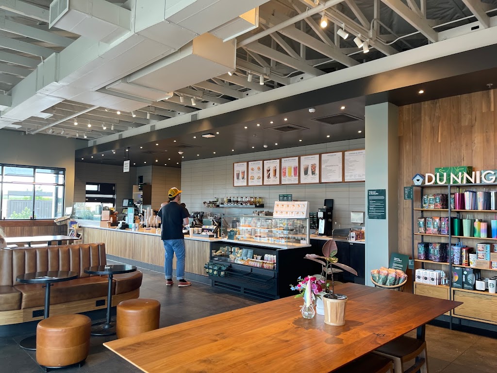 Starbucks | cafe | 30016 Rd 8, Dunnigan, CA 95695, USA | 5303253045 OR +1 530-325-3045