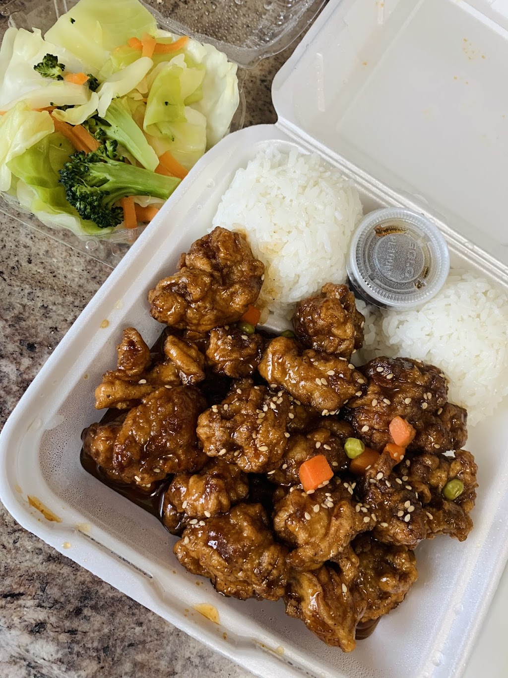 UMAI TERIYAKI | restaurant | 18750 Willamette Dr B3, West Linn, OR 97068, USA | 5036359700 OR +1 503-635-9700