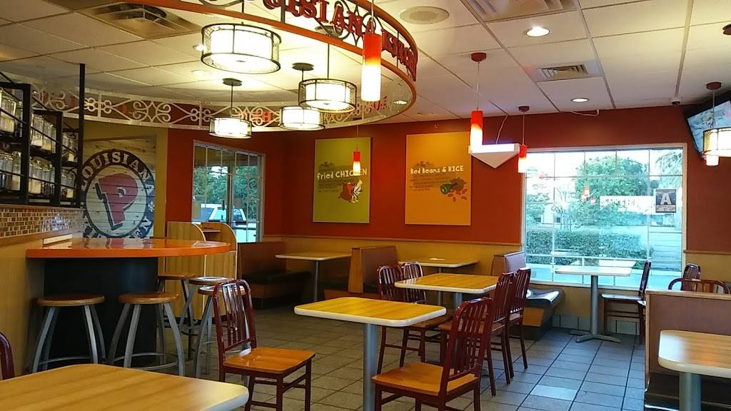 Popeyes Louisiana Kitchen | restaurant | 9606 Rosedale Hwy, Bakersfield, CA 93312, USA | 6615882300 OR +1 661-588-2300