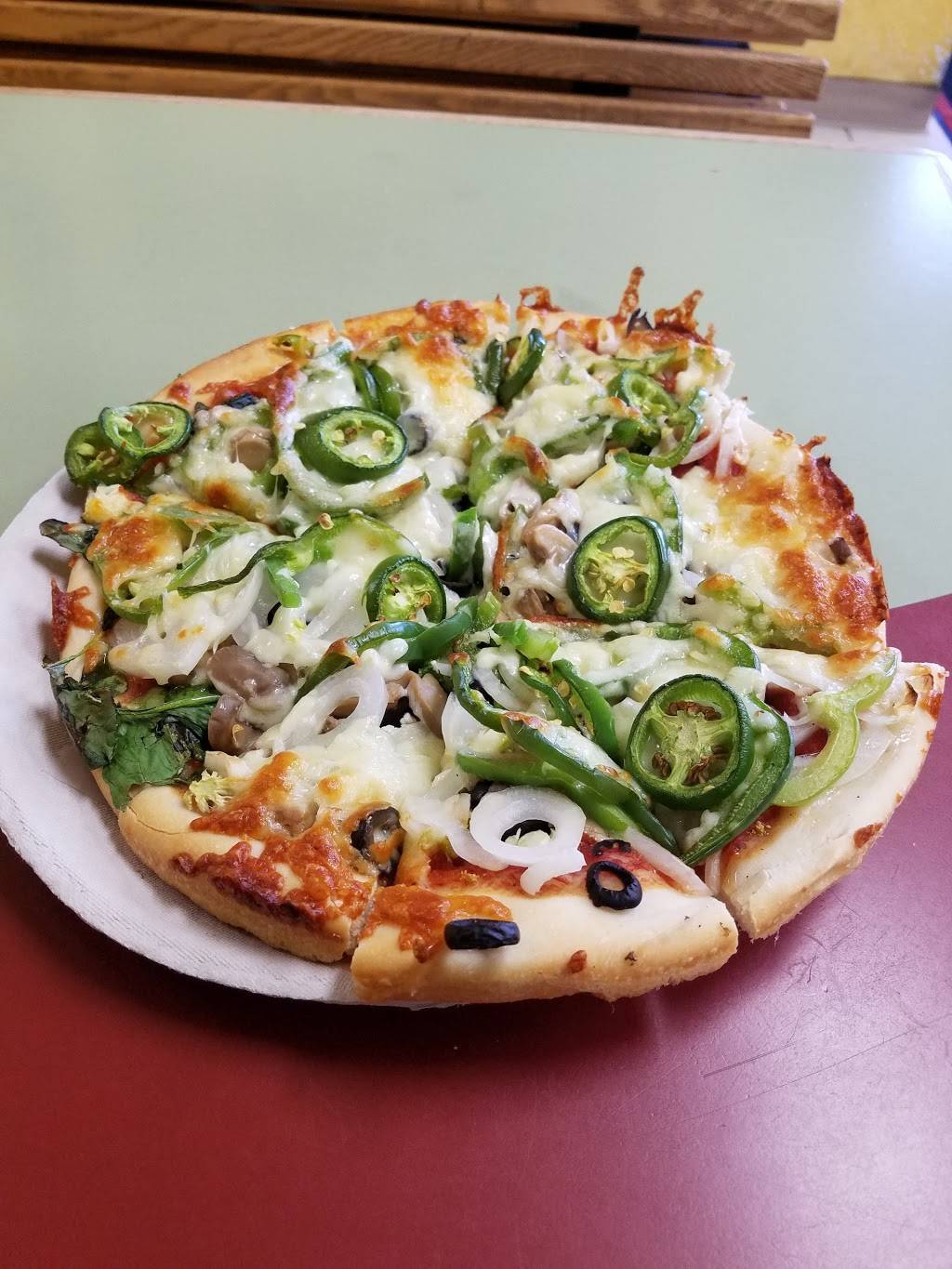 Singas Famous Pizza | meal takeaway | 464 S Broadway, Hicksville, NY 11801, USA | 5169339033 OR +1 516-933-9033