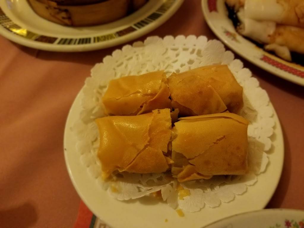 Tak Sun Restaurant | restaurant | 122 Wellington Rd, London, ON N6C 4M8, Canada | 5194382913 OR +1 519-438-2913