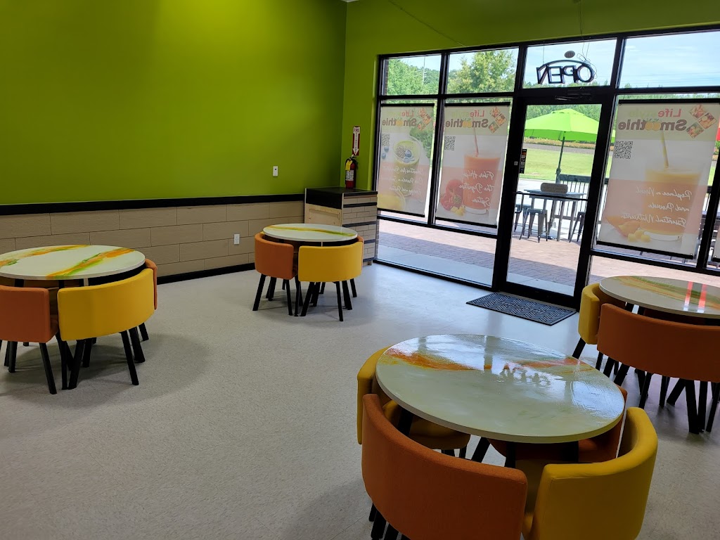Lifestyle smoothie | restaurant | 1175 Hwy 138 SE, Stockbridge, GA 30281, USA | 6785451208 OR +1 678-545-1208