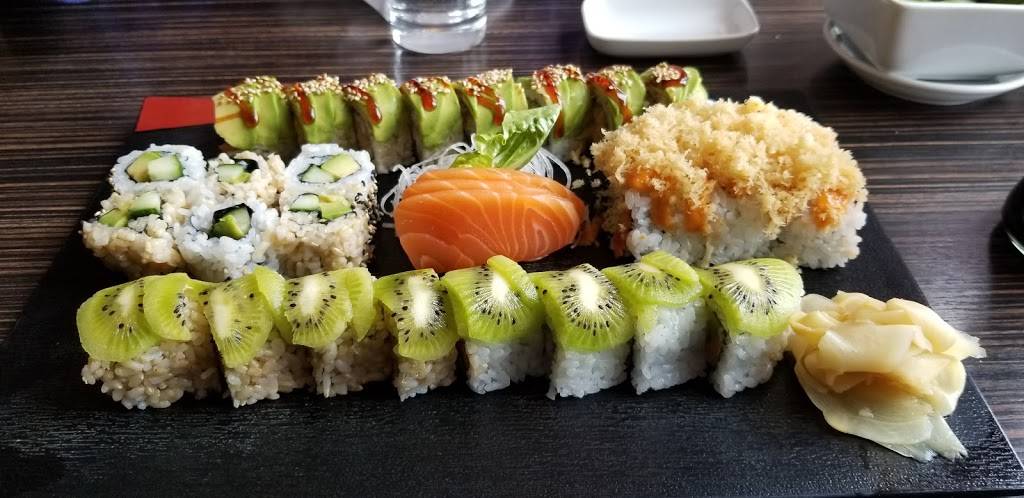 Sushi 88 | restaurant | 690 Somerset St W, Ottawa, ON K1R 6P4, Canada | 6132333288 OR +1 613-233-3288