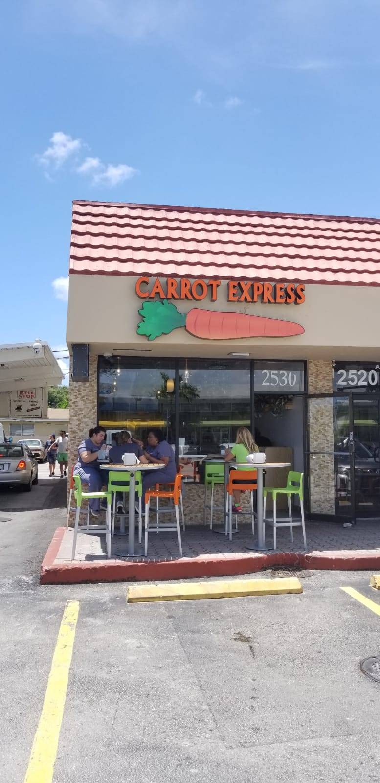 Carrot Express Aventura | restaurant | 2530 NE 186 St North Miami Beach, Aventura, FL 33180, USA | 3057602049 OR +1 305-760-2049