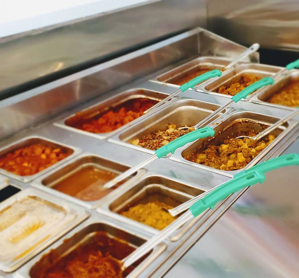 El Amachado | restaurant | 3010 George Dieter Dr ste A, El Paso, TX 79936, USA | 9158814430 OR +1 915-881-4430