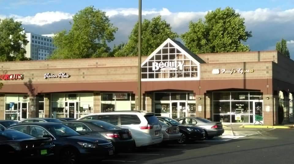 Boiling Point | cafe | 361 Strander Blvd, Tukwila, WA 98188, USA | 2063367321 OR +1 206-336-7321