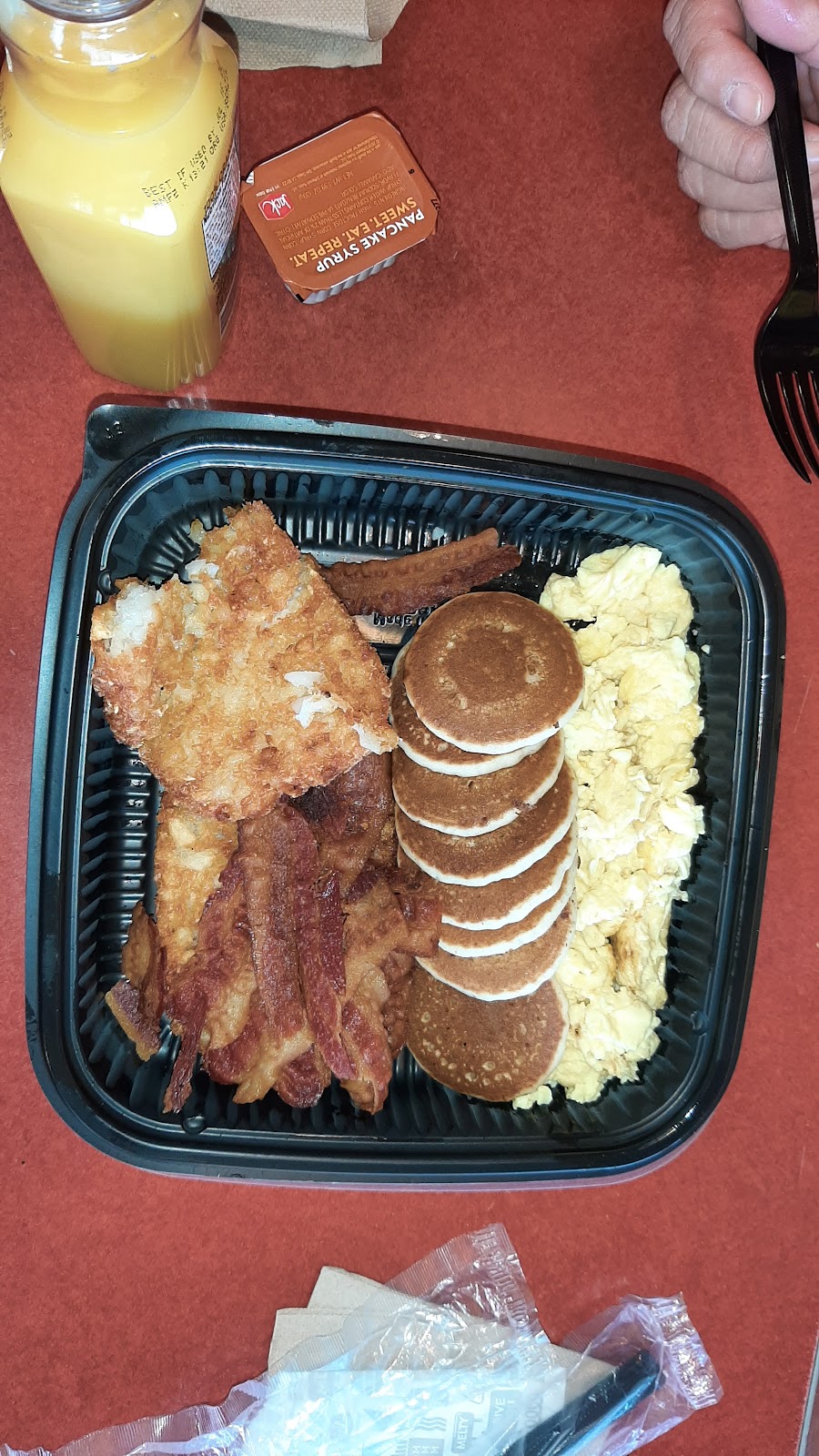 Jack in the Box | restaurant | 666 N Imperial Ave, El Centro, CA 92243, USA | 7603534462 OR +1 760-353-4462