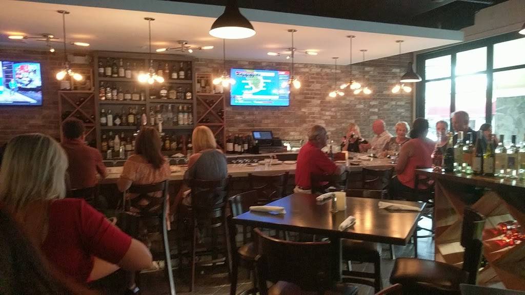 Armandos College Park | restaurant | 2305 Edgewater Dr, Orlando, FL 32804, USA | 4079300333 OR +1 407-930-0333