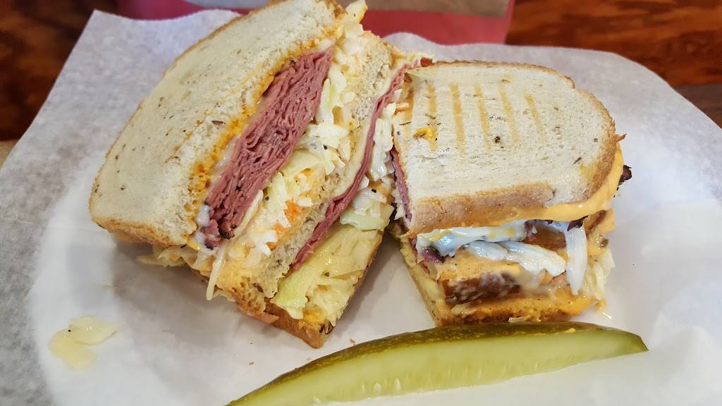 Smith & Clarksons Cafe | restaurant | 6030 Burke Commons Rd H, Burke, VA 22015, USA | 7035437701 OR +1 703-543-7701