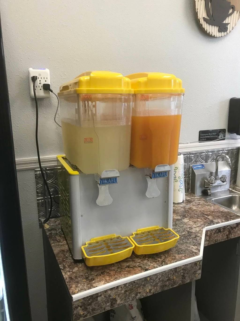 El Rincon de Bianca | restaurant | 142 California Blvd, Davenport, FL 33897, USA | 8633531398 OR +1 863-353-1398