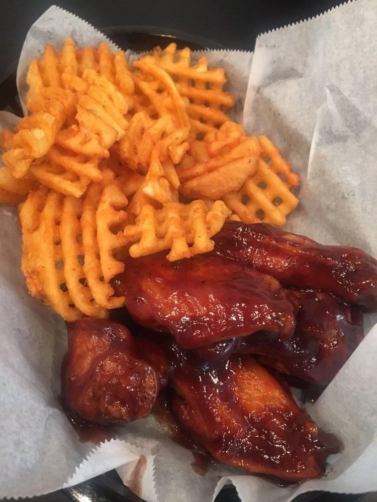 Atomic Wings Queens - Voted Best Buffalo Chicken Wings + Deliver | restaurant | 159-23 Hillside Avenue, Jamaica, NY 11432, USA | 7184806642 OR +1 718-480-6642