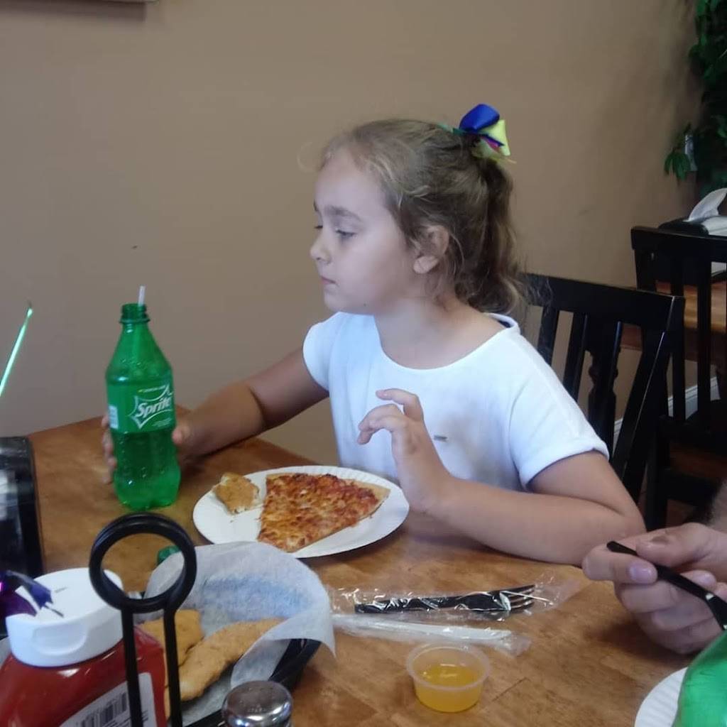 Mr.G`s Pizza | restaurant | 41 Meetinghouse Ln, Sagamore Beach, MA 02562, USA | 5088333302 OR +1 508-833-3302