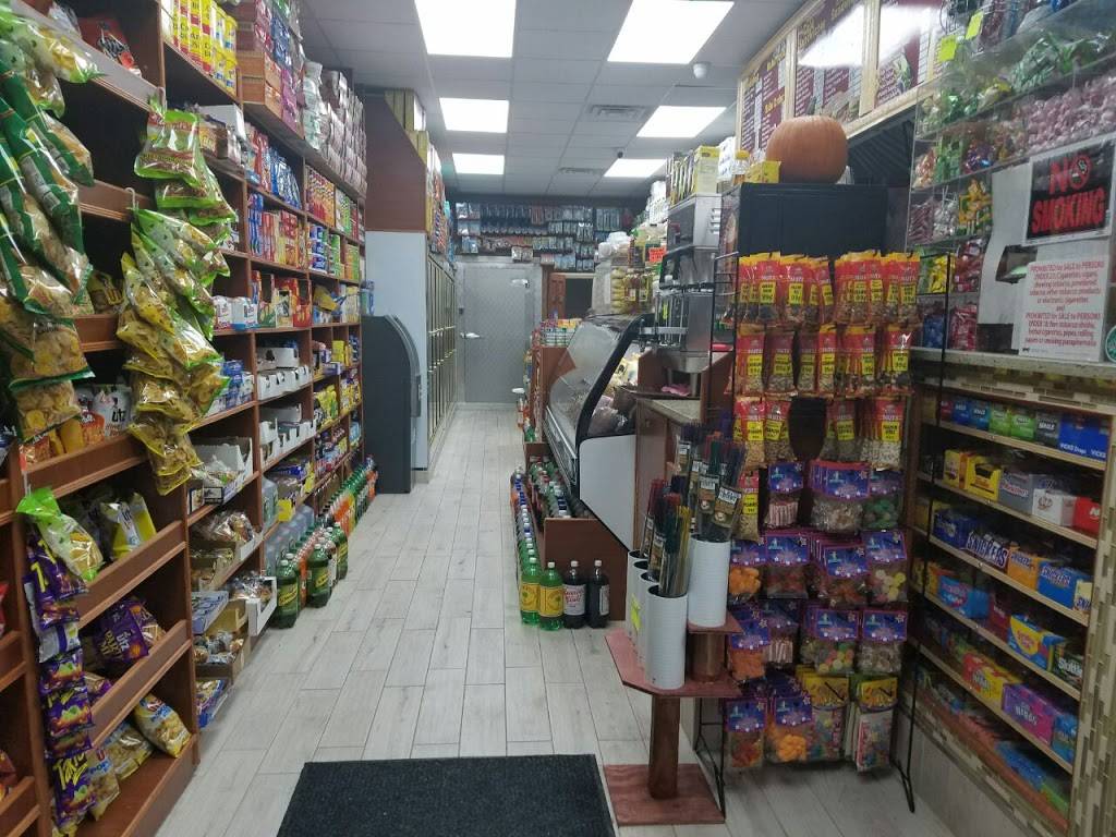 MOE Gourmet DELI | restaurant | 1452 Westchester Ave, Bronx, NY 10472, USA | 3475771285 OR +1 347-577-1285