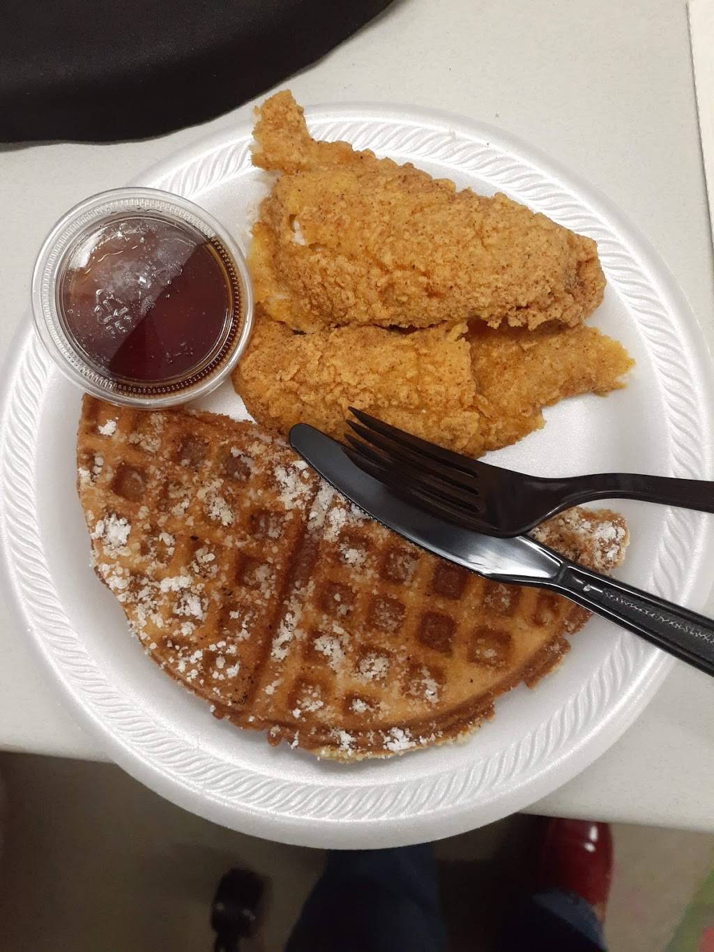 Mike Bs Cafe | restaurant | 1413 Arctic Ave, Atlantic City, NJ 08401, USA | 6093507480 OR +1 609-350-7480