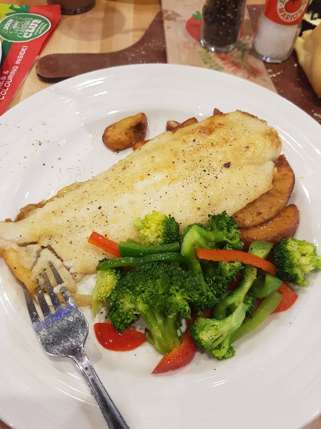 East Side Marios Kanata | restaurant | 651 Terry Fox Dr, Kanata, ON K2L 4E7, Canada | 6138363680 OR +1 613-836-3680