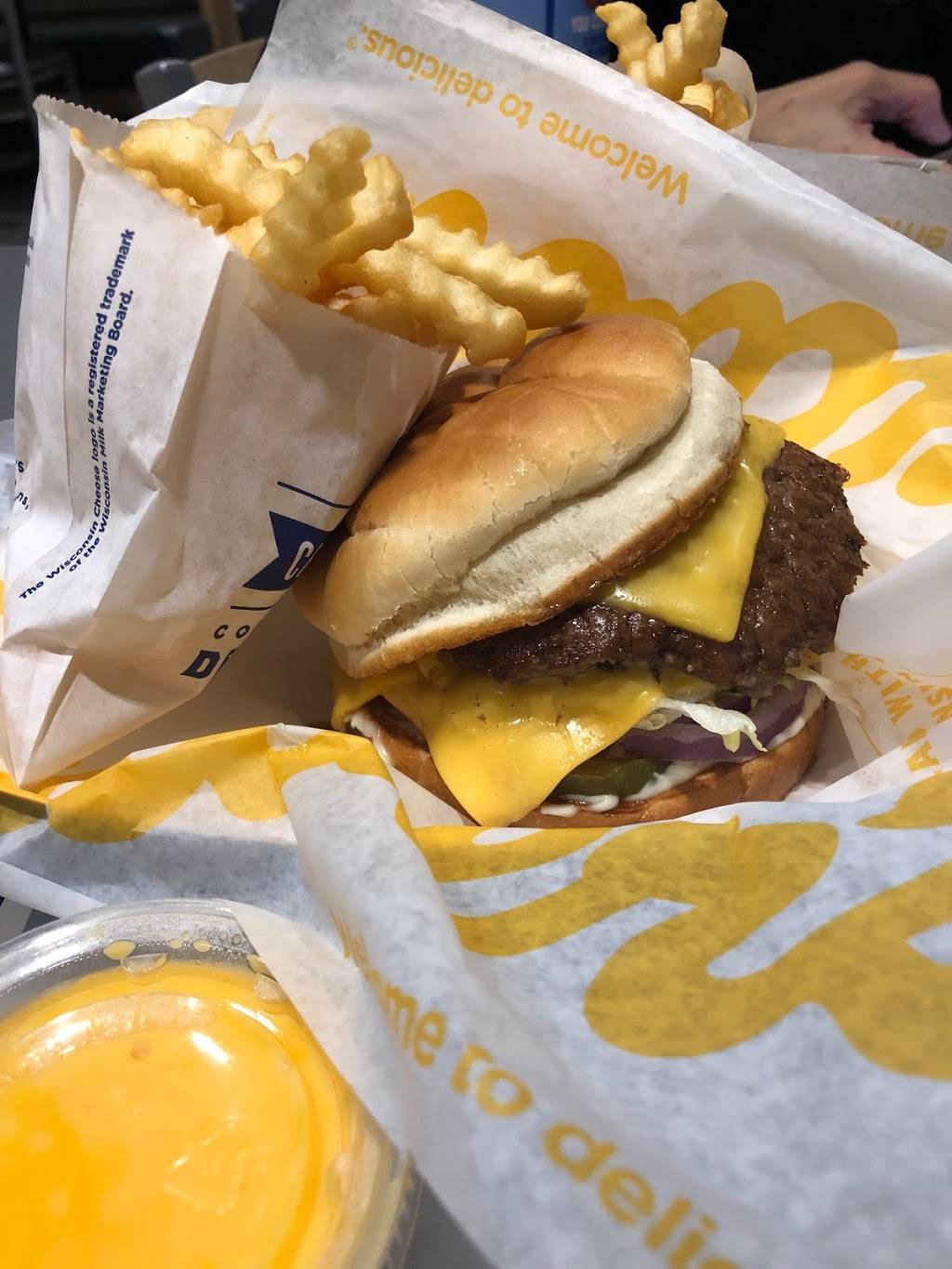 Culvers | restaurant | 7542 W Grand Ave, Elmwood Park, IL 60707, USA | 7086955067 OR +1 708-695-5067