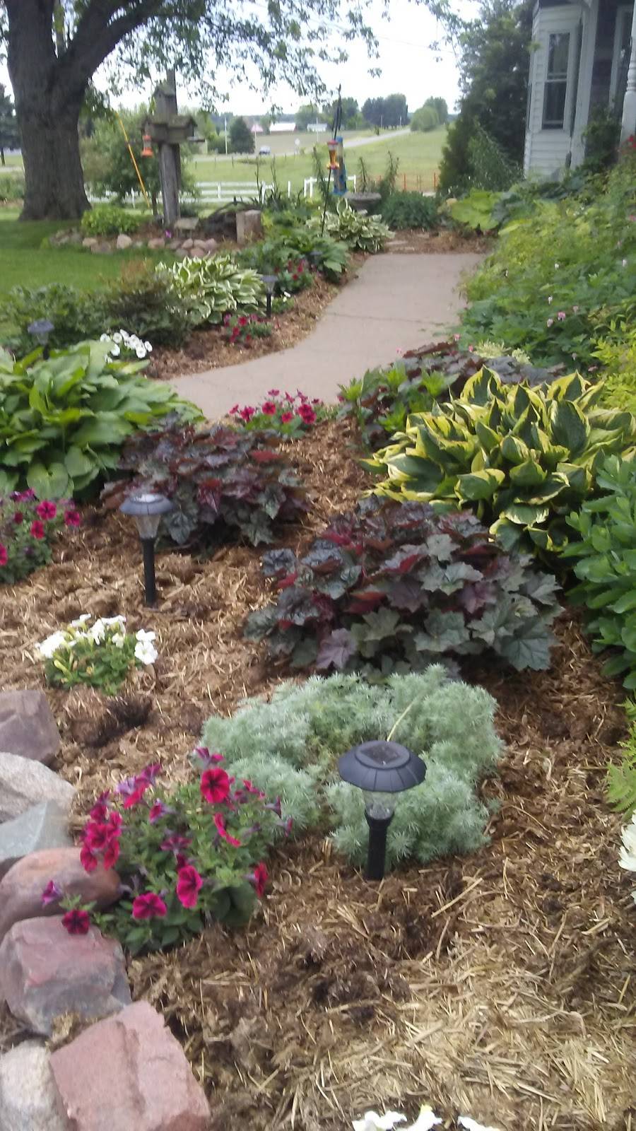 Horst stables | restaurant | N13653 County Rd M, Thorp, WI 54771, USA | 7156693136 OR +1 715-669-3136