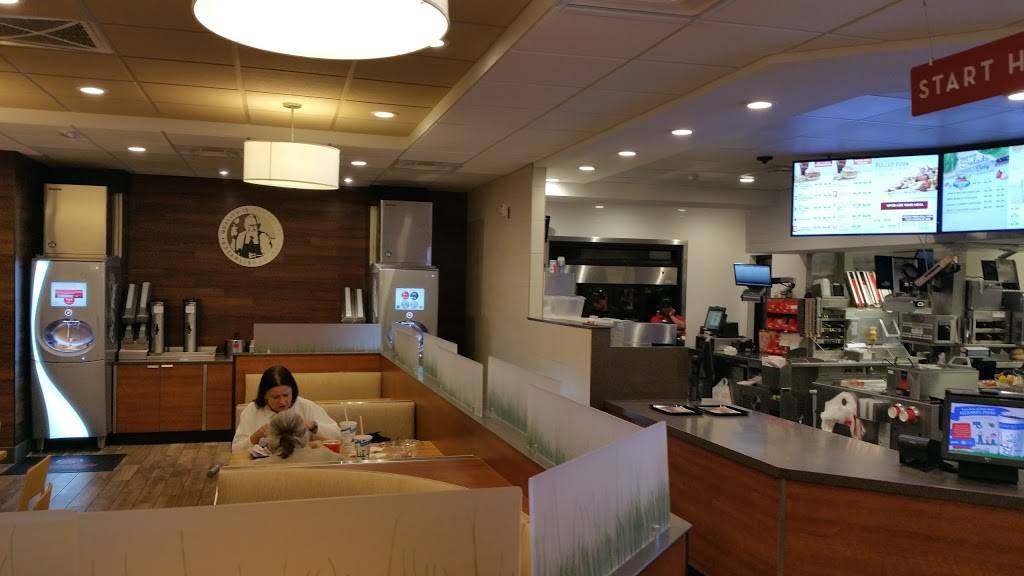 Wendys | restaurant | 1907 Pocahontas Trail, Williamsburg, VA 23185, USA | 7572203114 OR +1 757-220-3114