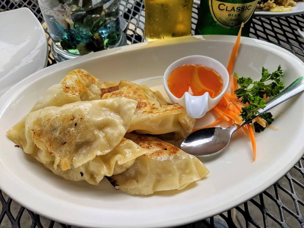 Rim Talay Thai Cuisine | restaurant | 508 Mission Ave, Oceanside, CA 92054, USA | 7604352007 OR +1 760-435-2007