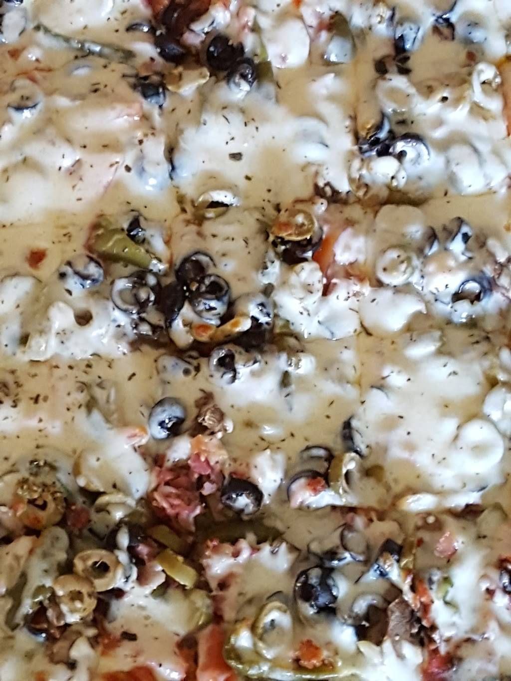 Pizza Cucina | restaurant | 12 E Merchants Dr, Oswego, IL 60543, USA | 6308449600 OR +1 630-844-9600