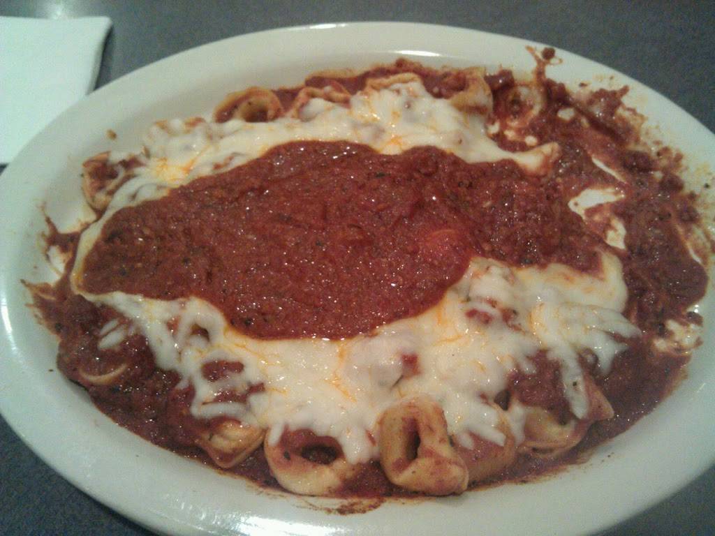 Liberty Family Restaurant | restaurant | 1131 Shooting Park Rd, Peru, IL 61354, USA | 8152243240 OR +1 815-224-3240