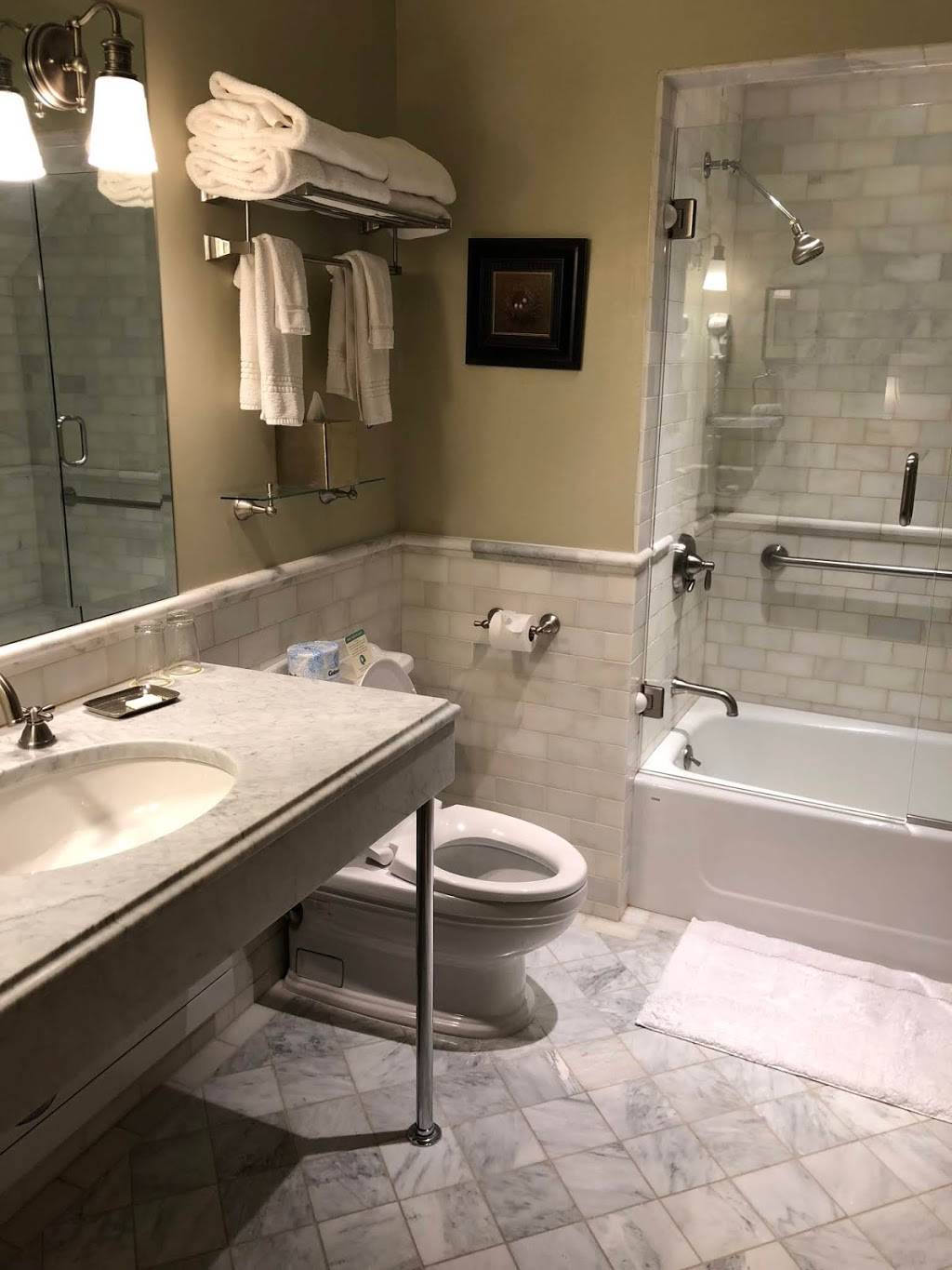 The Lyme Inn | restaurant | 1 Market St, Lyme, NH 03768, USA | 6037954824 OR +1 603-795-4824