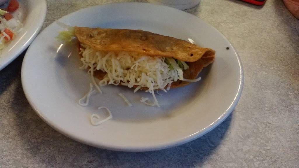 Carminas Mexican Food | restaurant | 12400 Perris Blvd, Moreno Valley, CA 92557, USA | 9512477240 OR +1 951-247-7240