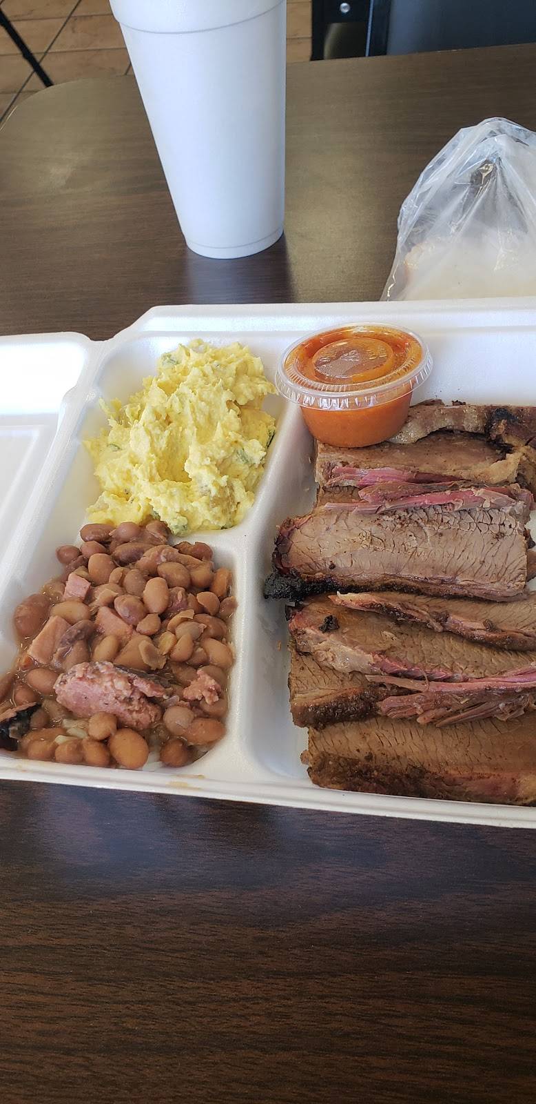 Leos Cajun Corner | restaurant | 3201 Broadway Avenue J, Galveston, TX 77550, USA | 4097655151 OR +1 409-765-5151