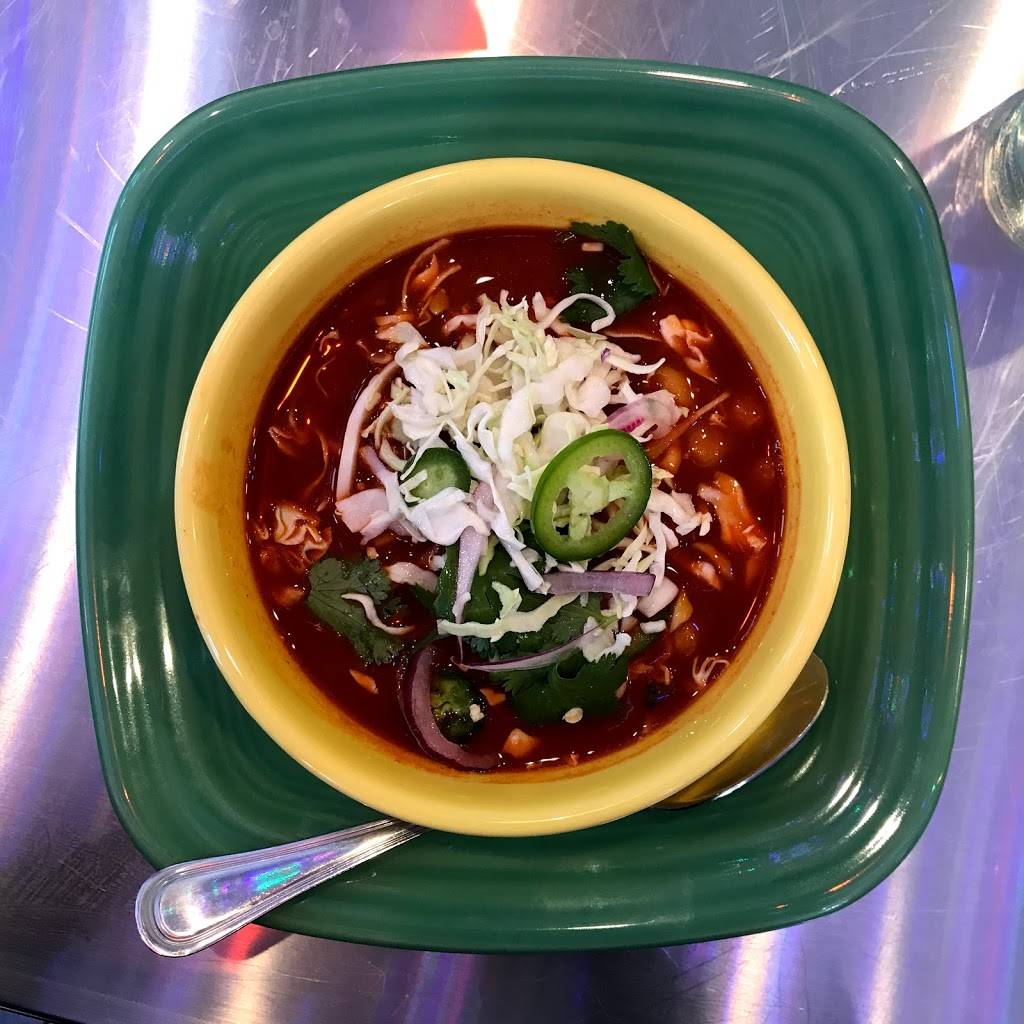 Queso Beso | restaurant | 1525 Main St, Dallas, TX 75201, USA | 2149227510 OR +1 214-922-7510