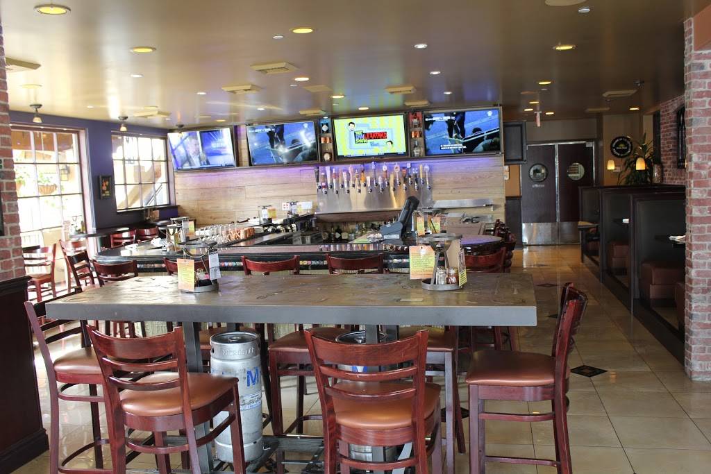 Selmas Chicago Pizzeria & Tap Room San Juan | restaurant | 31781 Camino Capistrano #201, San Juan Capistrano, CA 92675, USA | 9494293599 OR +1 949-429-3599