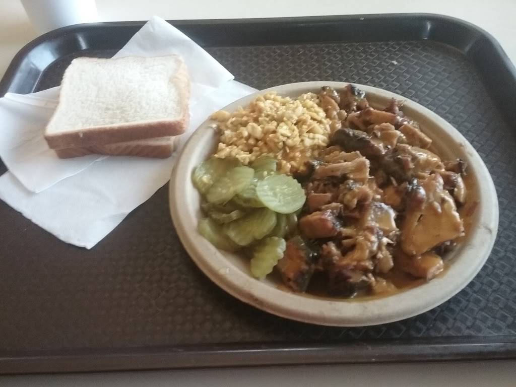 Smokey Pig BBQ | restaurant | 1617 11th Ave, Columbus, GA 31901, USA | 7063279253 OR +1 706-327-9253